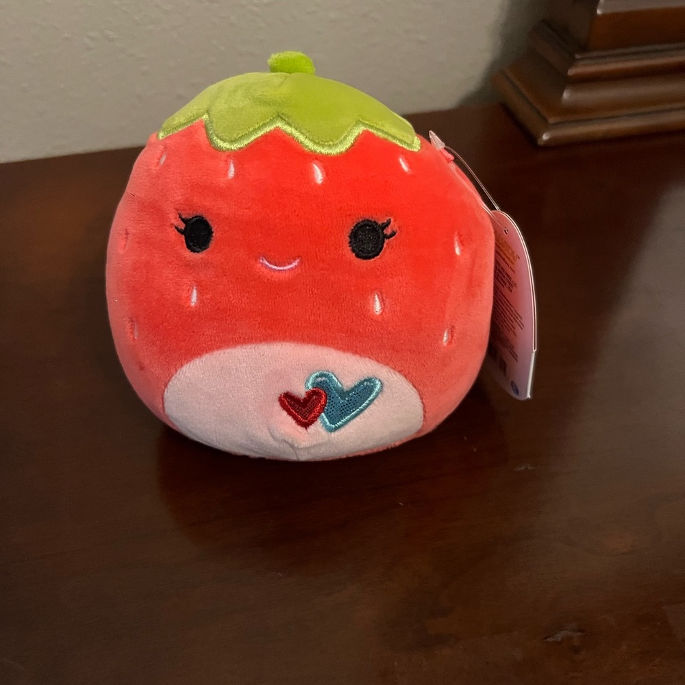 Squishmallow Scarlet the Strawberry 5”